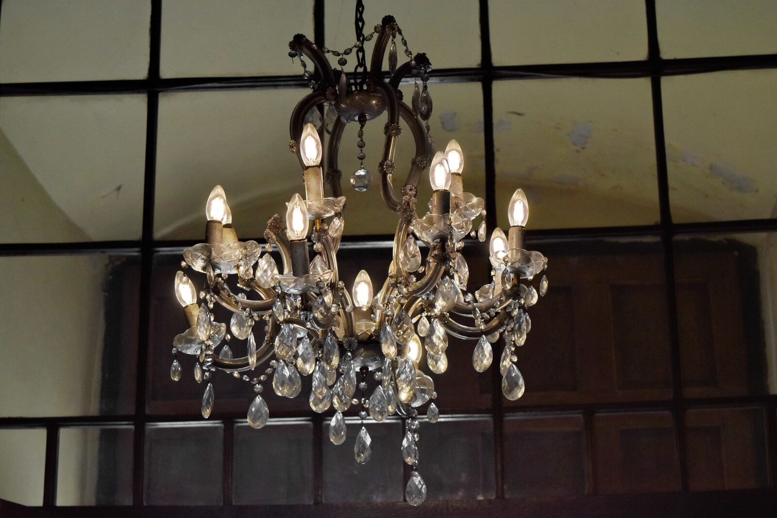 Nikon D5500 sample photo. Lamp, chandelier, luxury, decoration photography