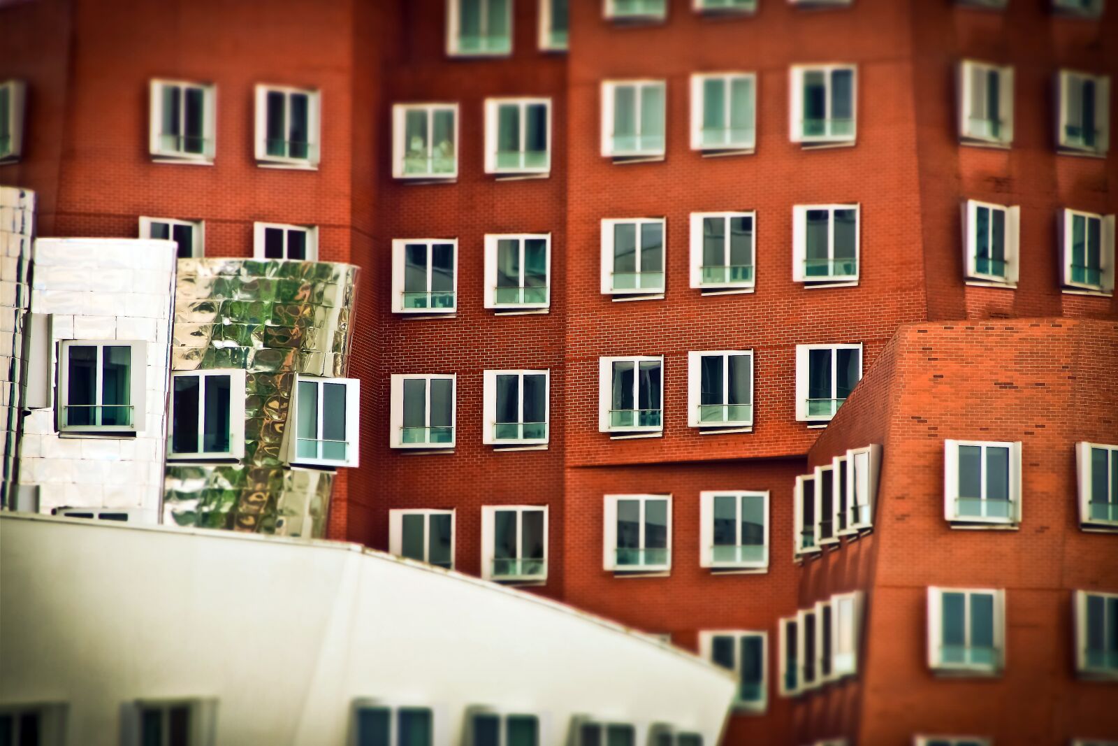 Olympus OM-D E-M10 sample photo. Architecture, window, facade photography