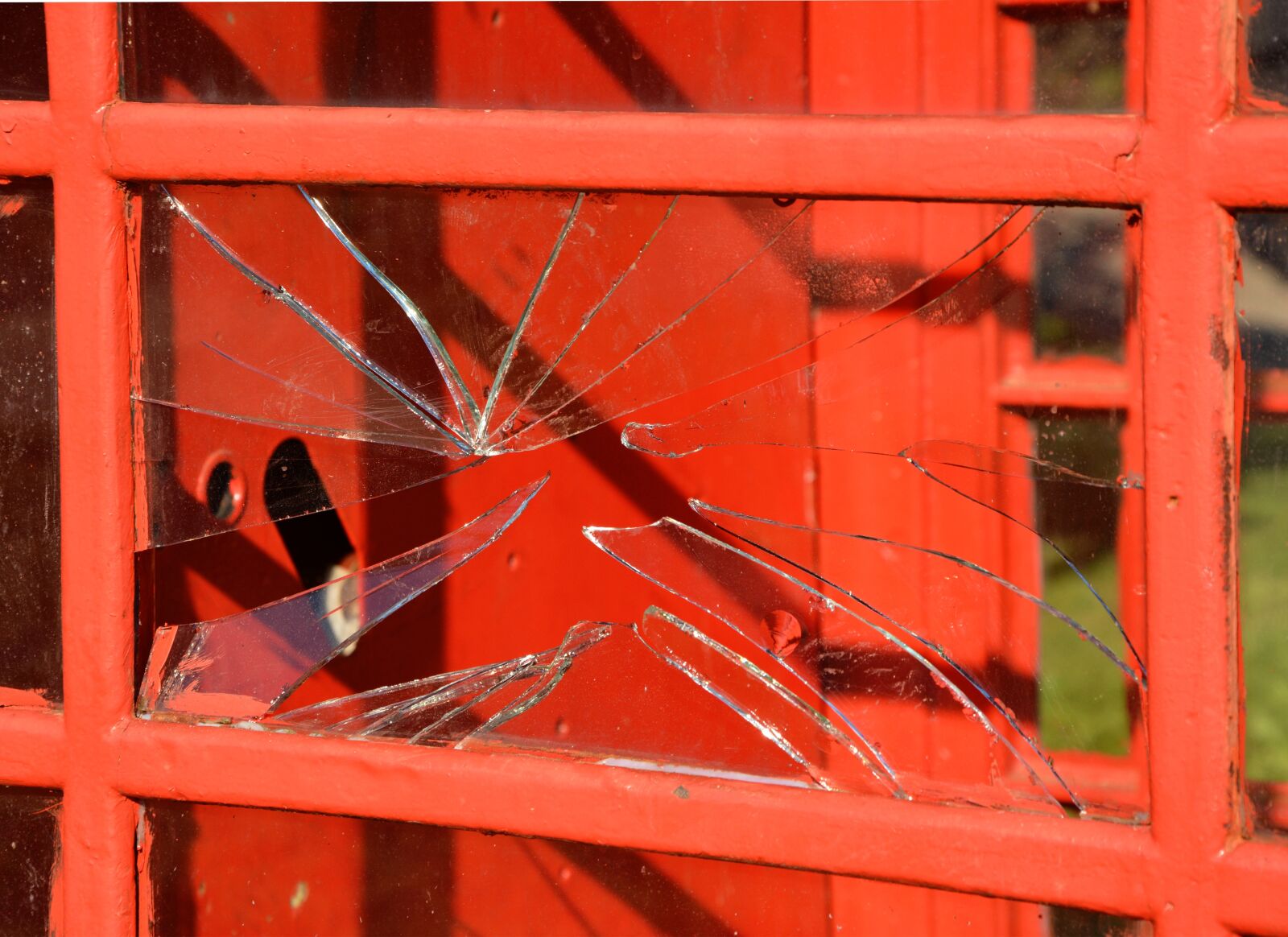 Nikon D5200 sample photo. Broken glass, glass, broken photography