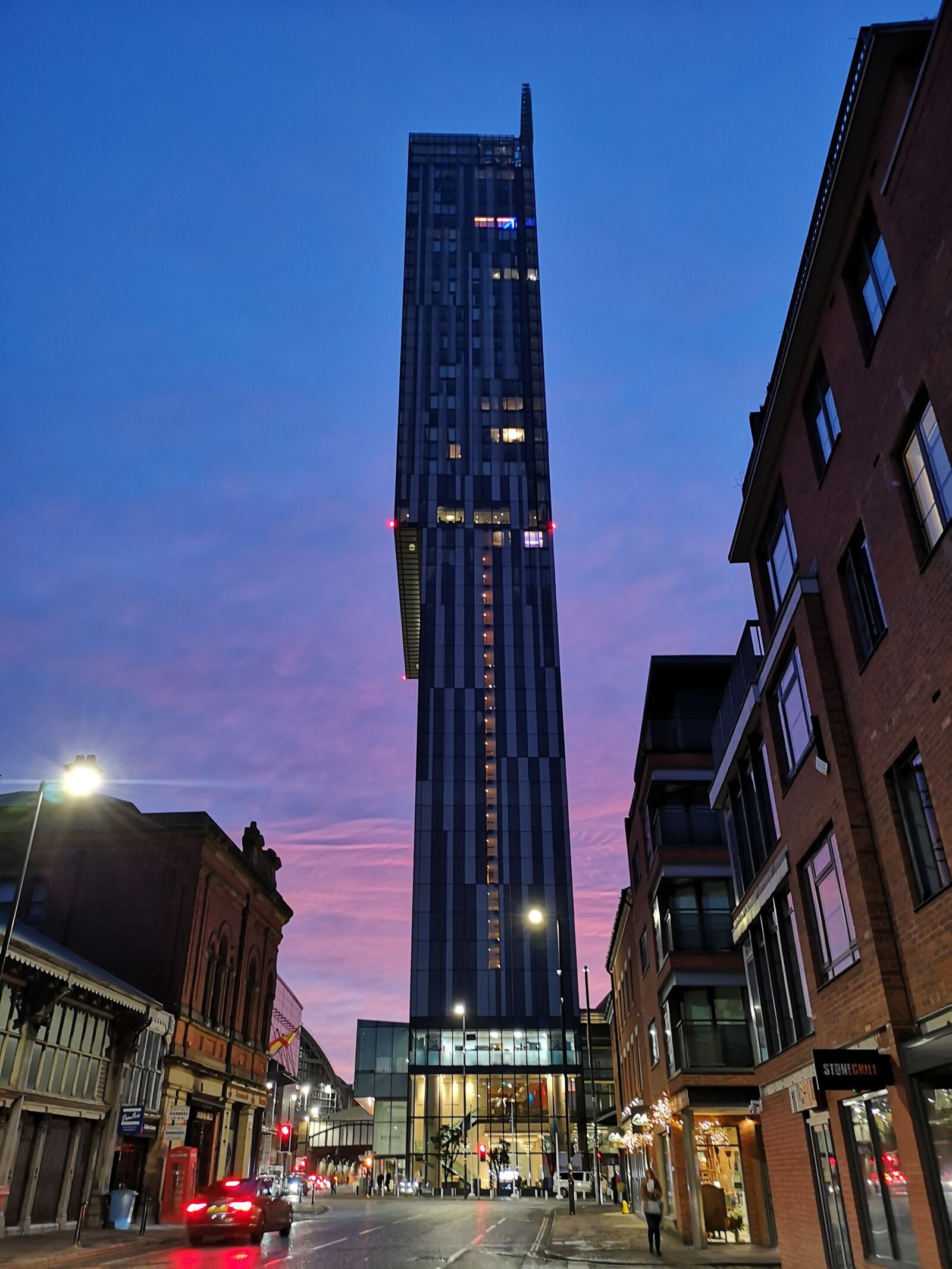 HUAWEI CLT-L09 sample photo. Manchester city centre, hilton photography