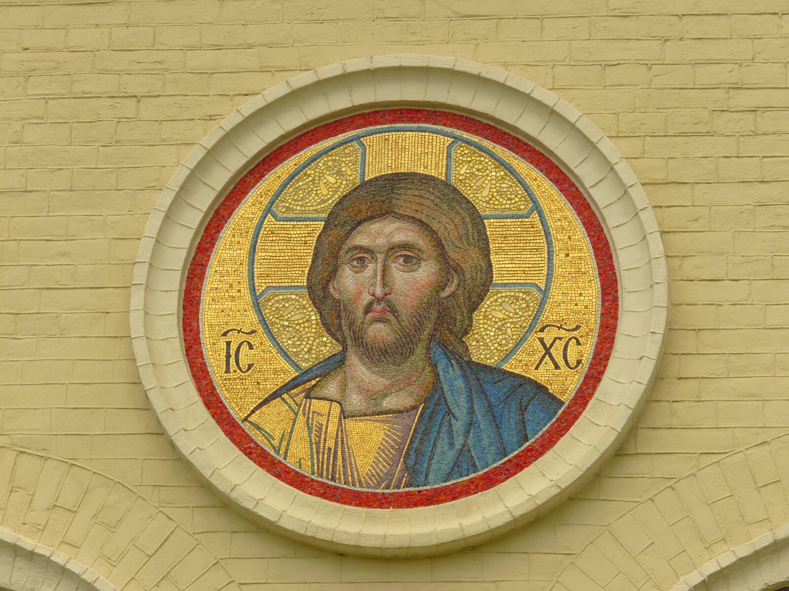 Panasonic Lumix DMC-FZ200 sample photo. Mosaic, jesus christ, church photography