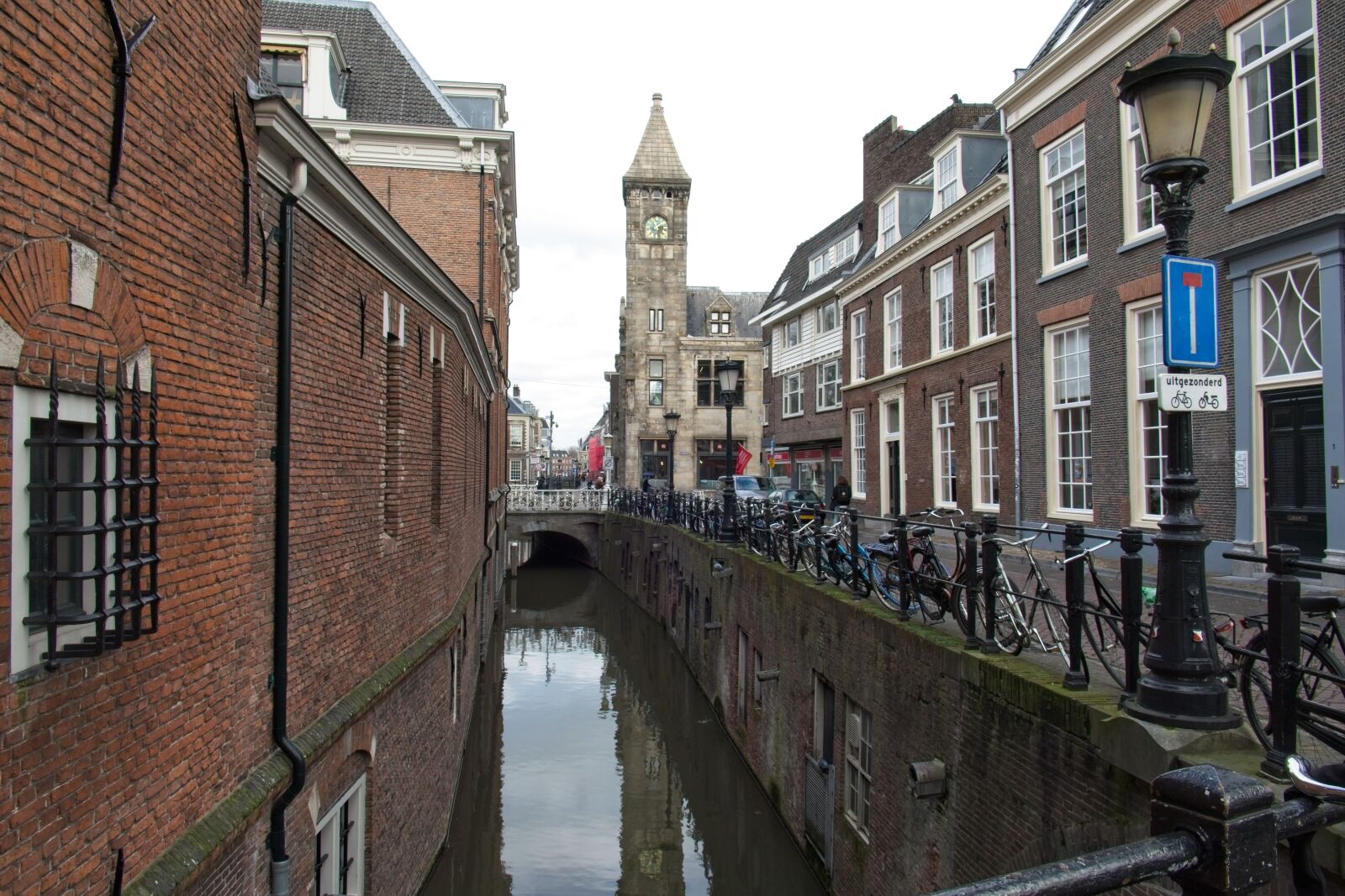 Panasonic Lumix DMC-FZ1000 sample photo. Utrecht, canal, building photography