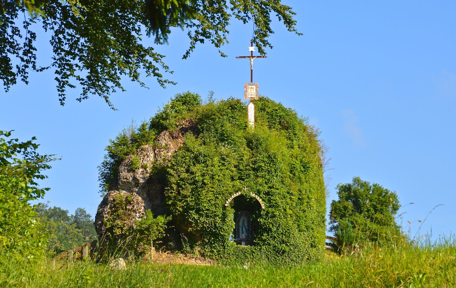 Nikon D3200 sample photo. Tomb, monument, dome photography