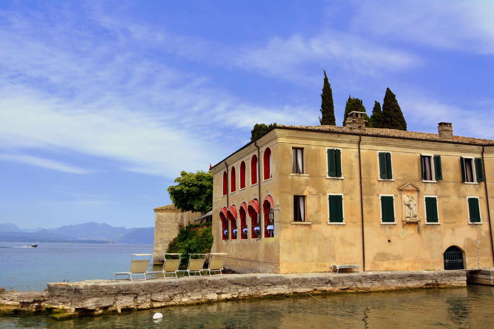 Nikon D7100 sample photo. Villa, lake, garda photography