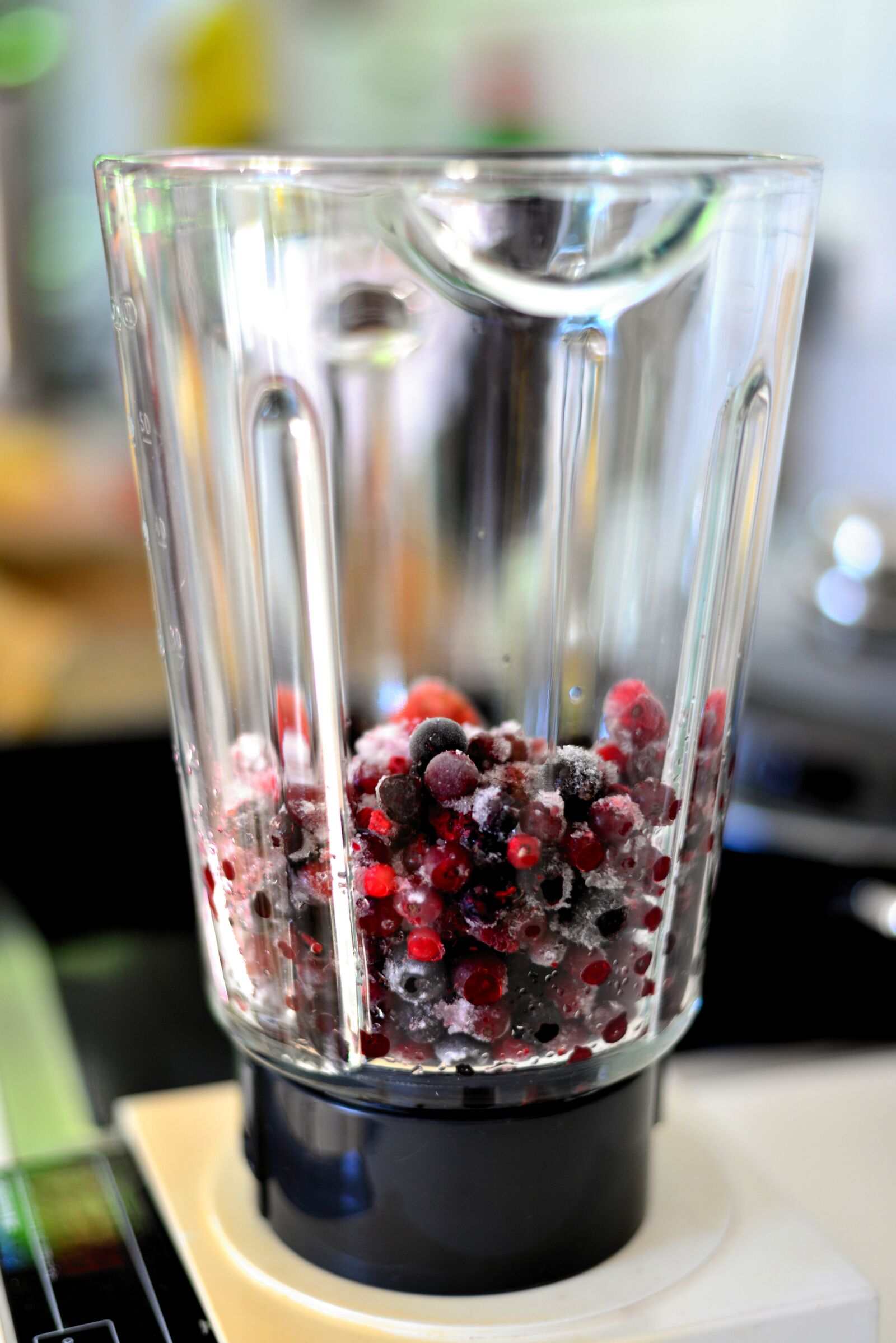 Nikon D610 sample photo. Mixer, smoothie, mix photography