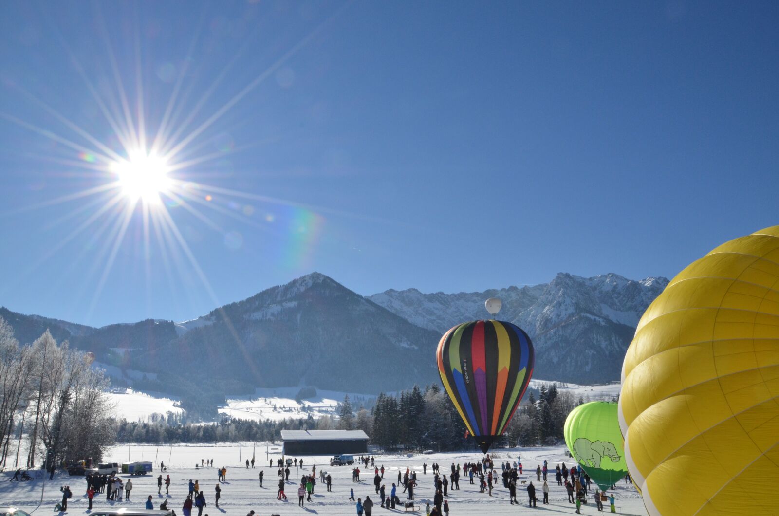 Nikon D5100 sample photo. Winter sun, hot air photography