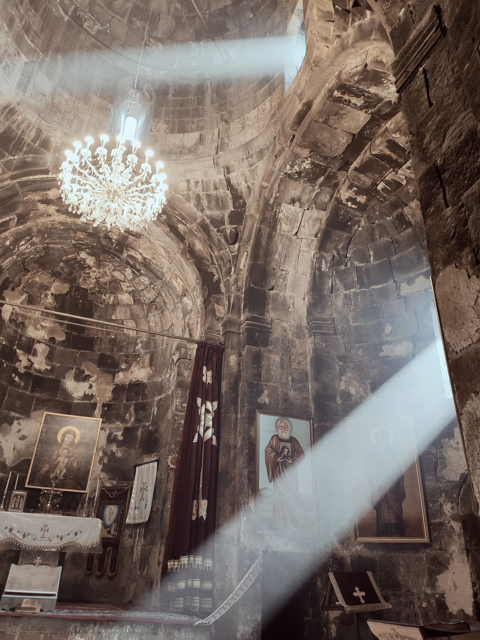 Xiaomi Mi 9T sample photo. Church, ancient church, armenian photography