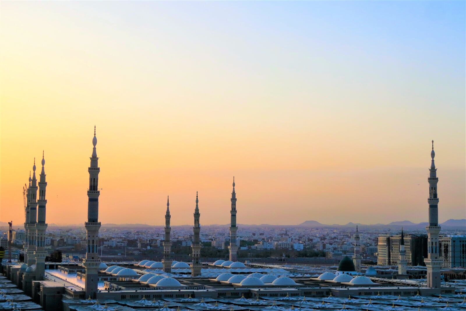 Canon PowerShot G7 X sample photo. Cami, minaret, morning photography