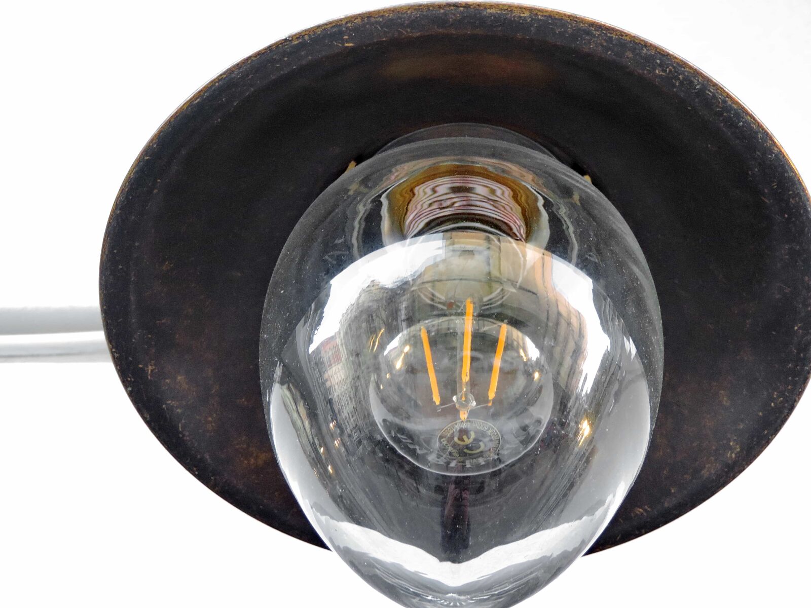 Nikon Coolpix P520 sample photo. Brass, electricity, lantern, light photography