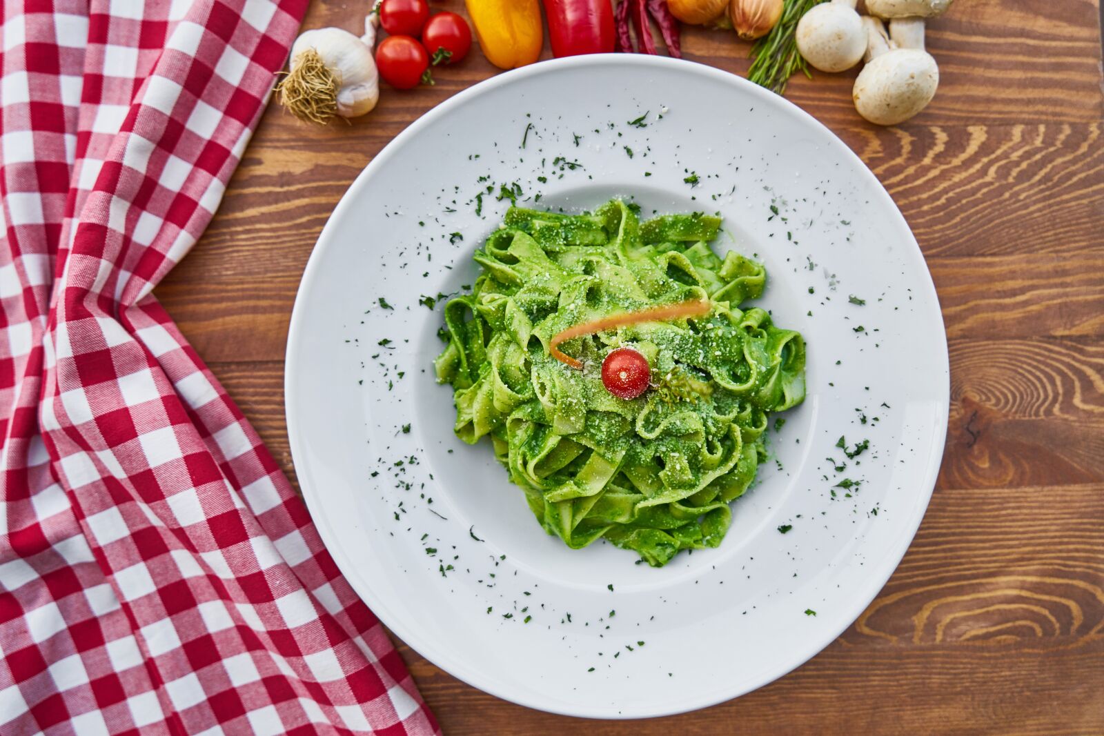 Sony a7R II sample photo. Vegetables, pasta, plate photography