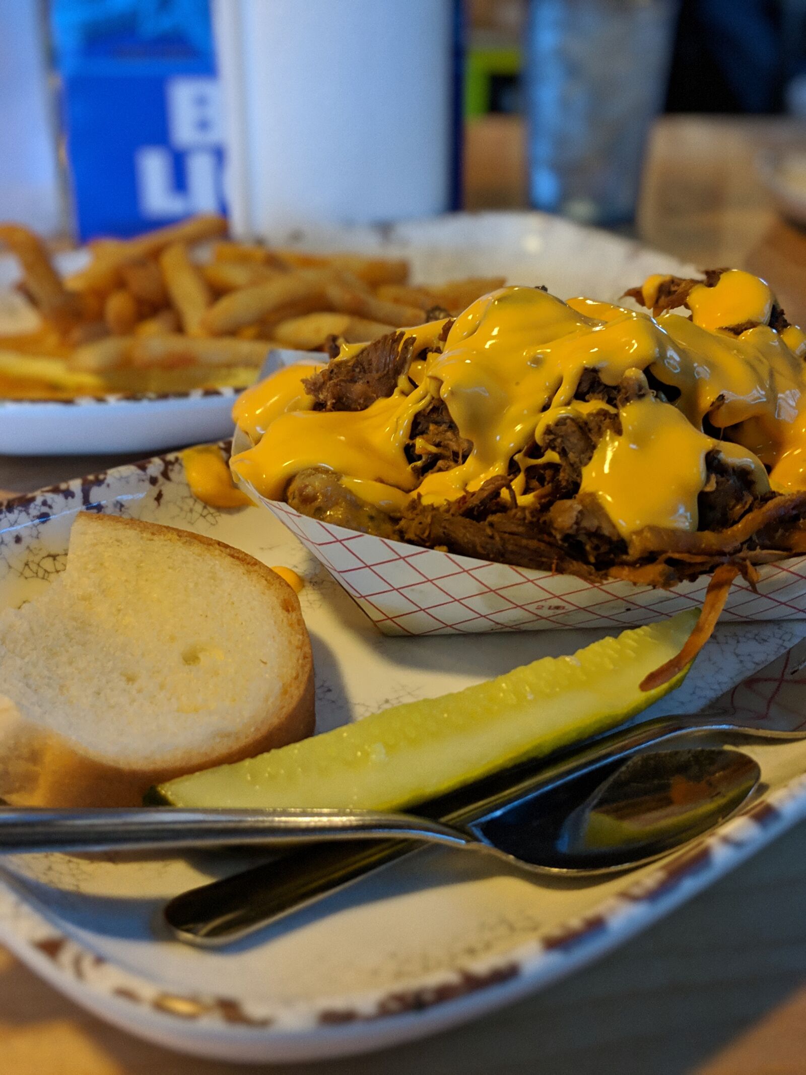 Google Pixel 2 sample photo. Barbecue, lunch, dinner photography