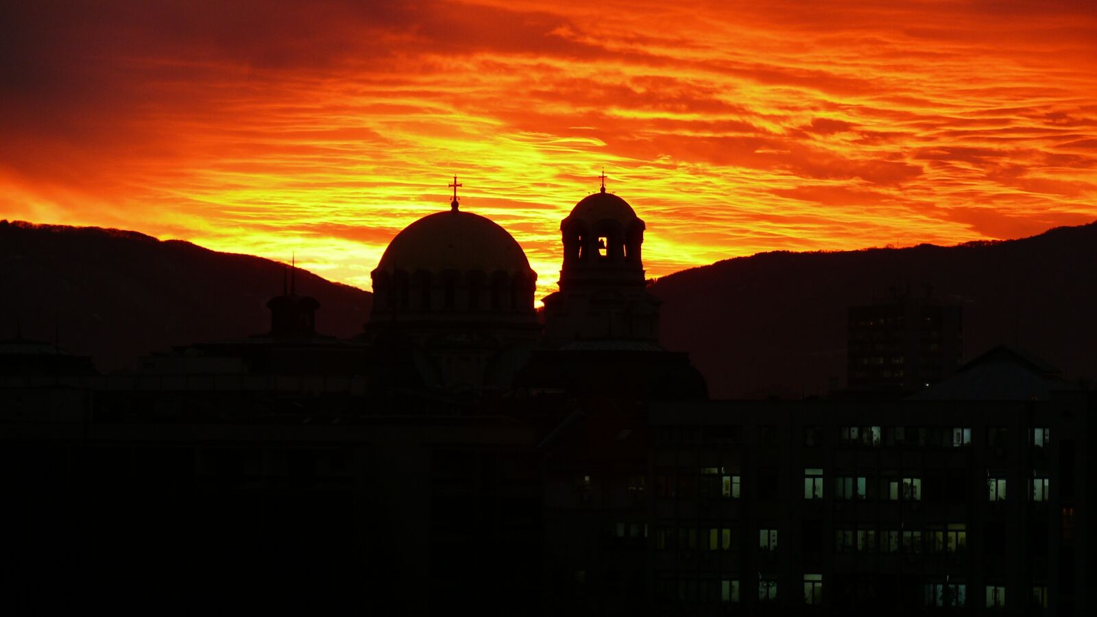 Panasonic DMC-FZ50 sample photo. Church, sunset, sky photography