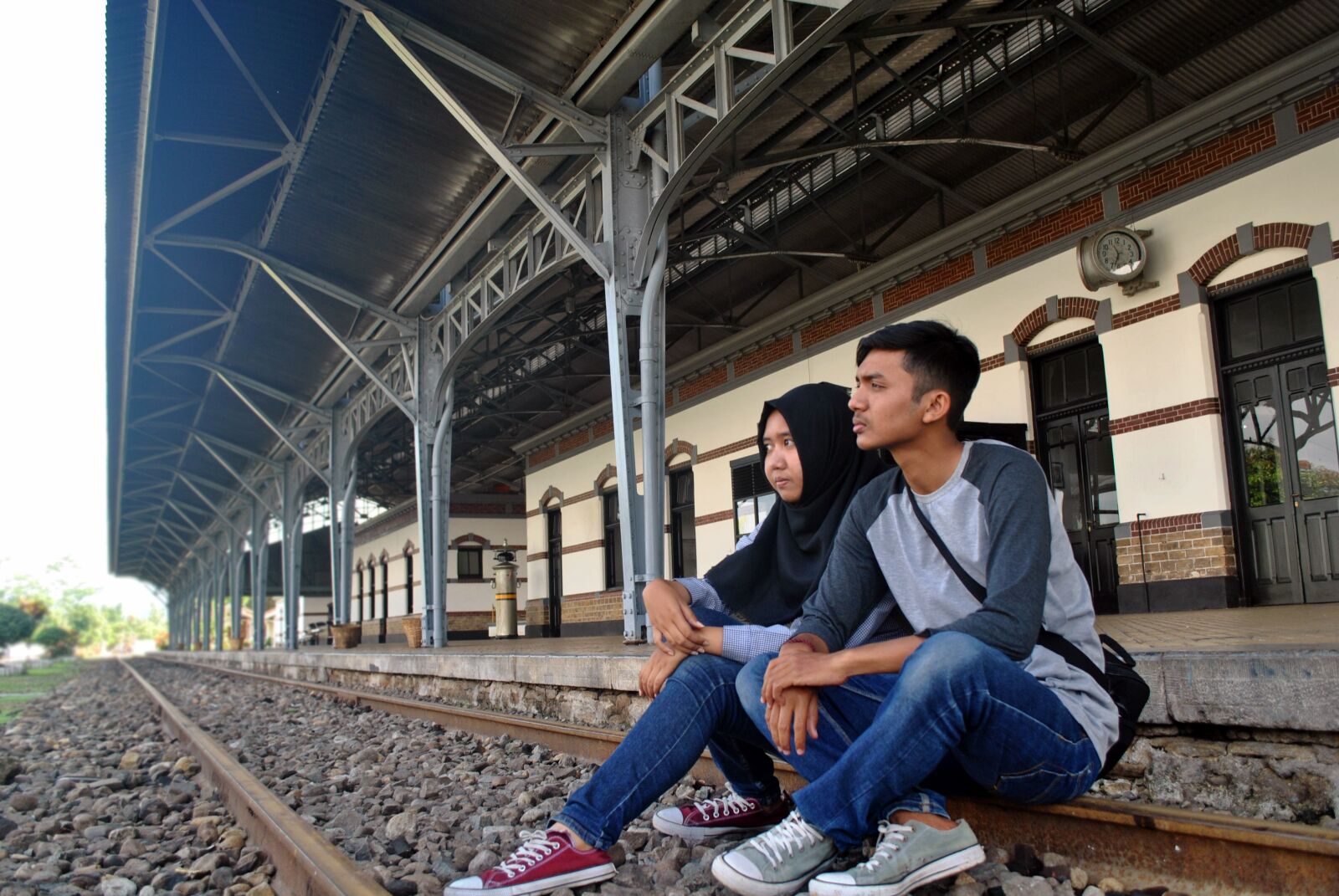 Nikon D3000 sample photo. Man, railway, urban photography