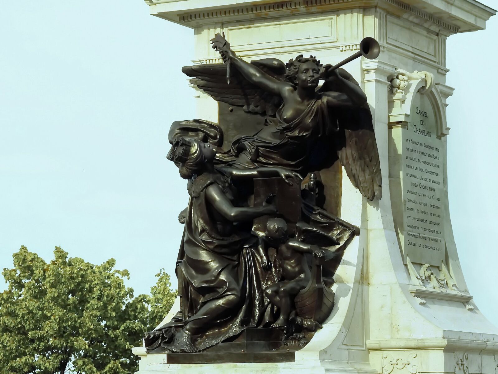 Pentax K200D sample photo. Canada, quebec, bronze photography