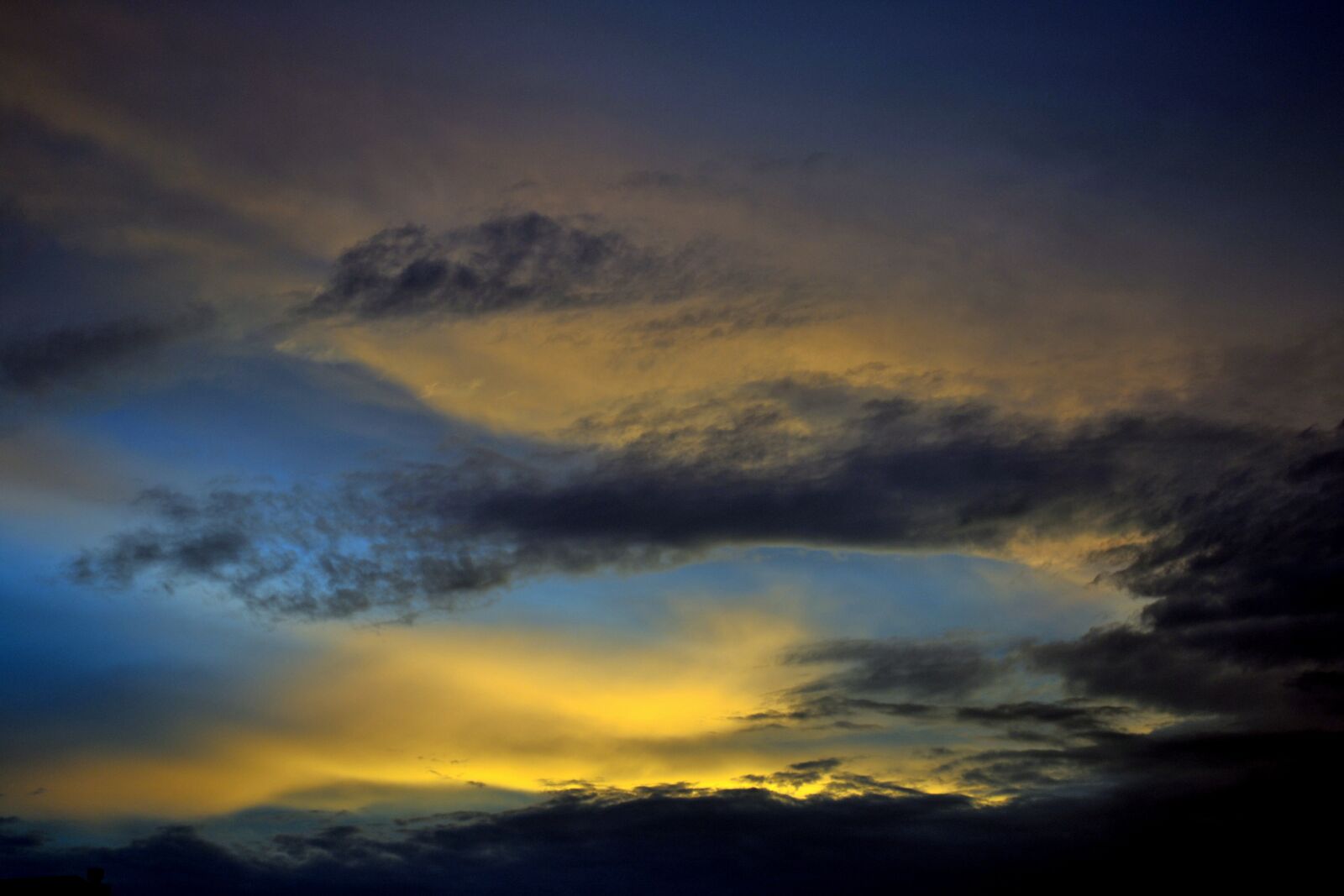 Nikon D3100 sample photo. Sunset, clouds, sun photography