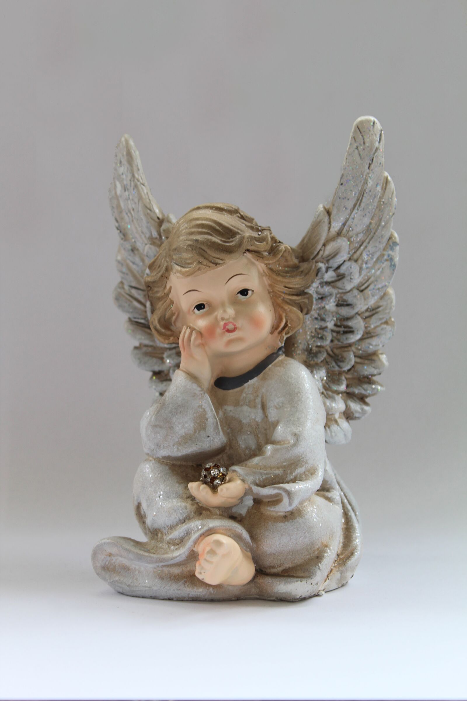 Canon EOS 1300D (EOS Rebel T6 / EOS Kiss X80) sample photo. Angel, porcelain, figure photography