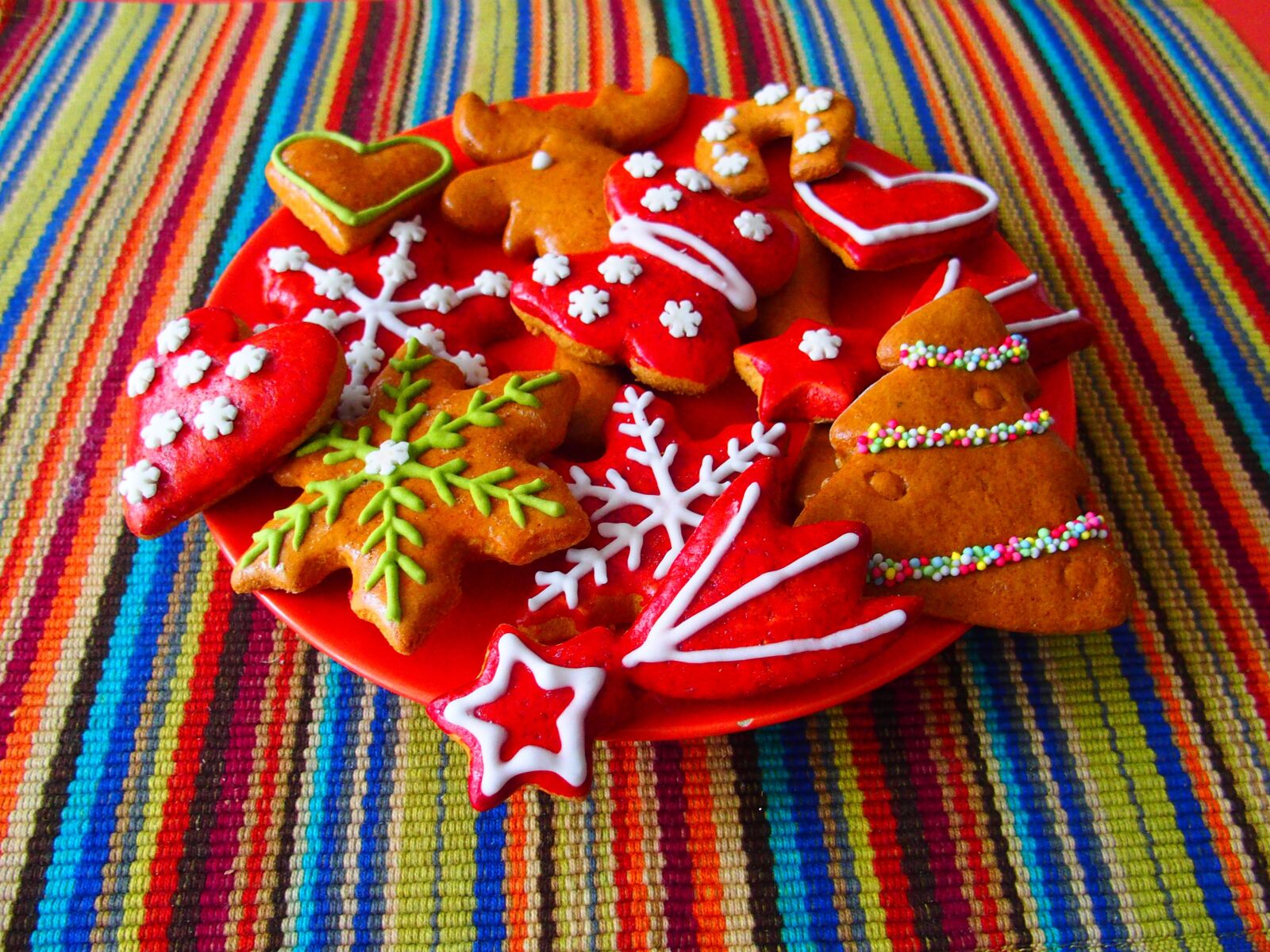 Olympus STYLUS1,1s sample photo. Christmas, christmas cookies, sweets photography