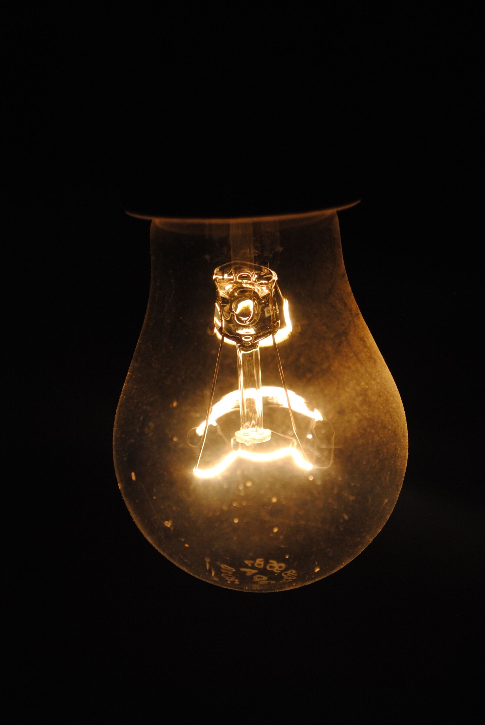 Nikon D3000 sample photo. Lamp, light, darkness photography