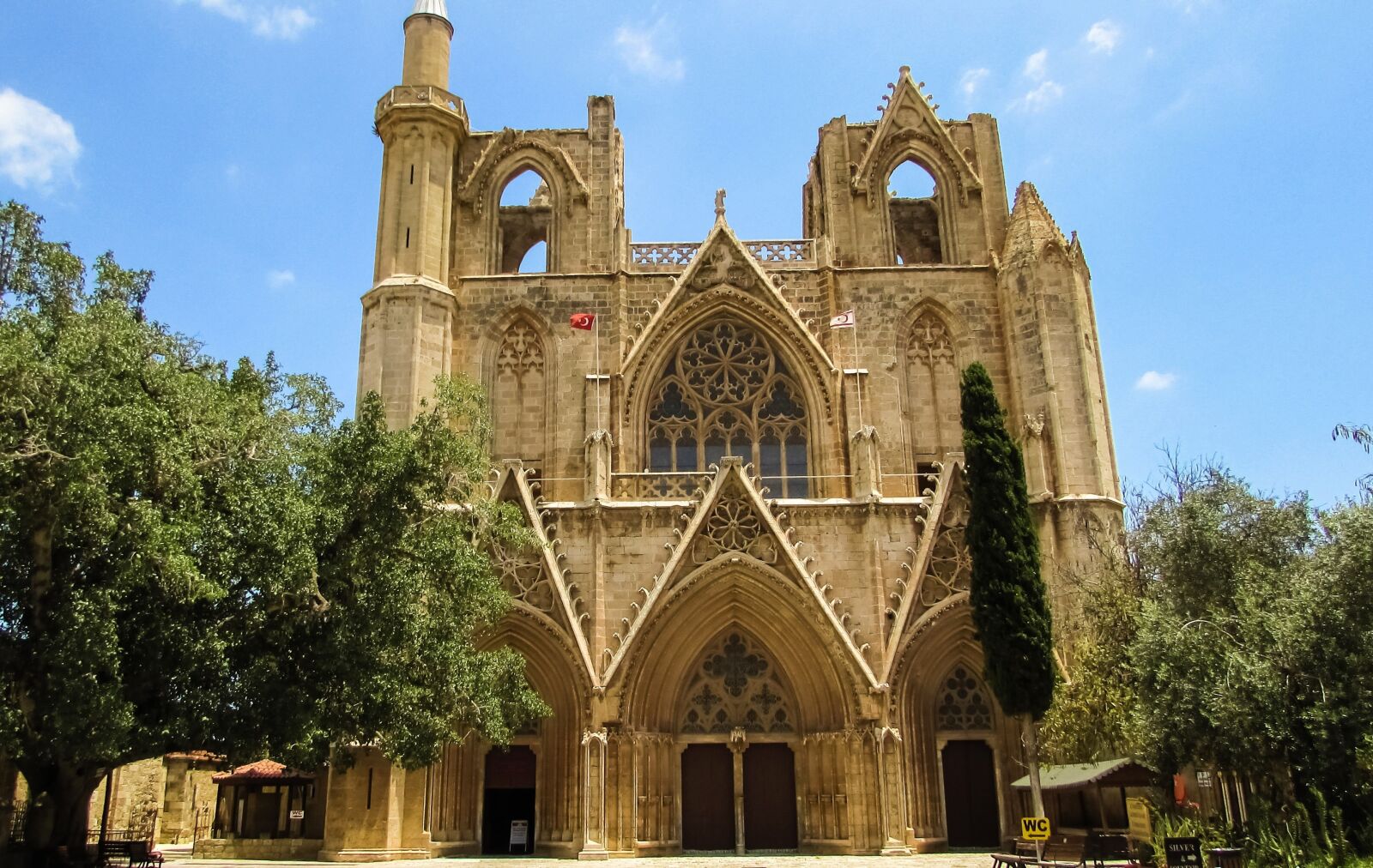 Canon PowerShot SX400 IS sample photo. Cyprus, famagusta, church photography