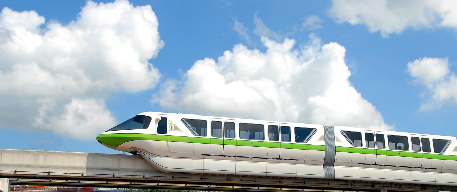 Nikon D200 sample photo. Mono rail, train, tram photography