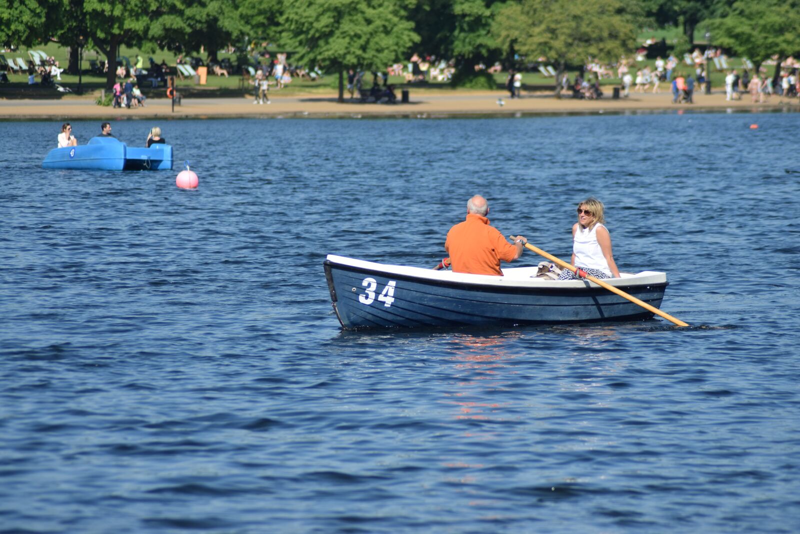 Nikon D3300 sample photo. Boat, lake, leisure photography