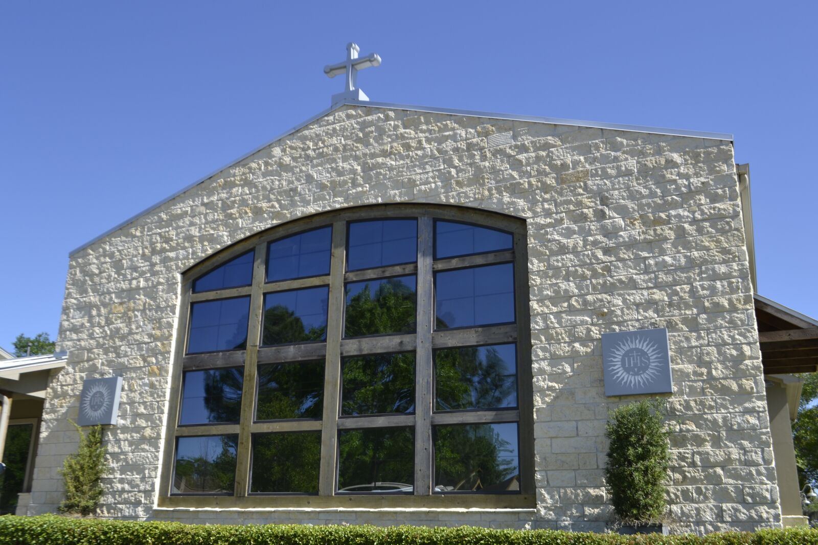 Nikon D3100 sample photo. Architecture, window, house photography