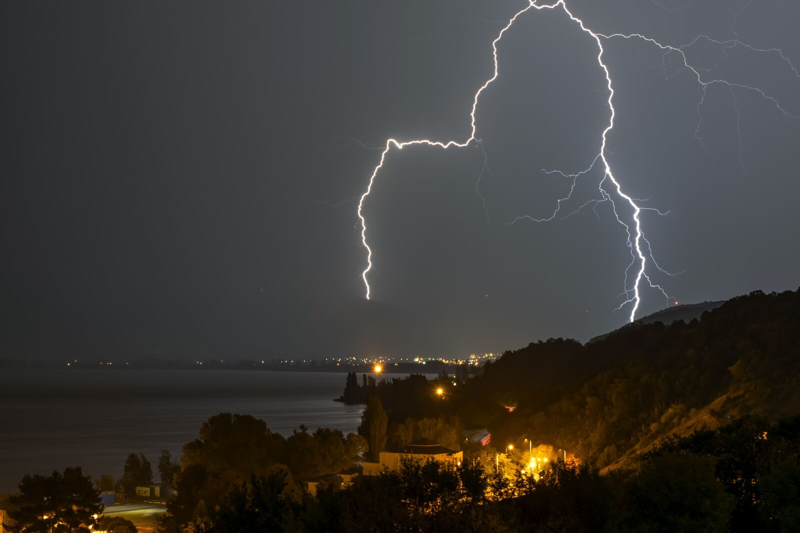 Tamron SP 24-70mm F2.8 Di VC USD sample photo. Weather, dark, lightning photography