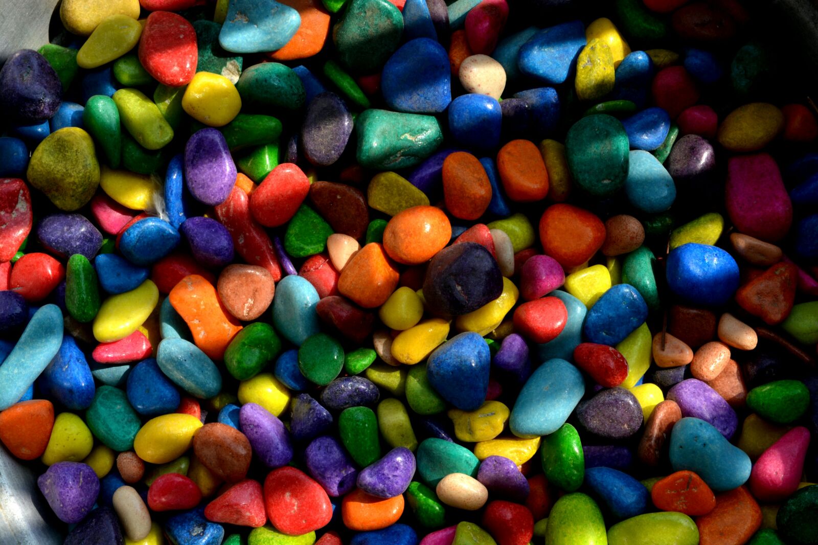 Nikon D5200 sample photo. Colorful, colourful, pebbles, rocks photography