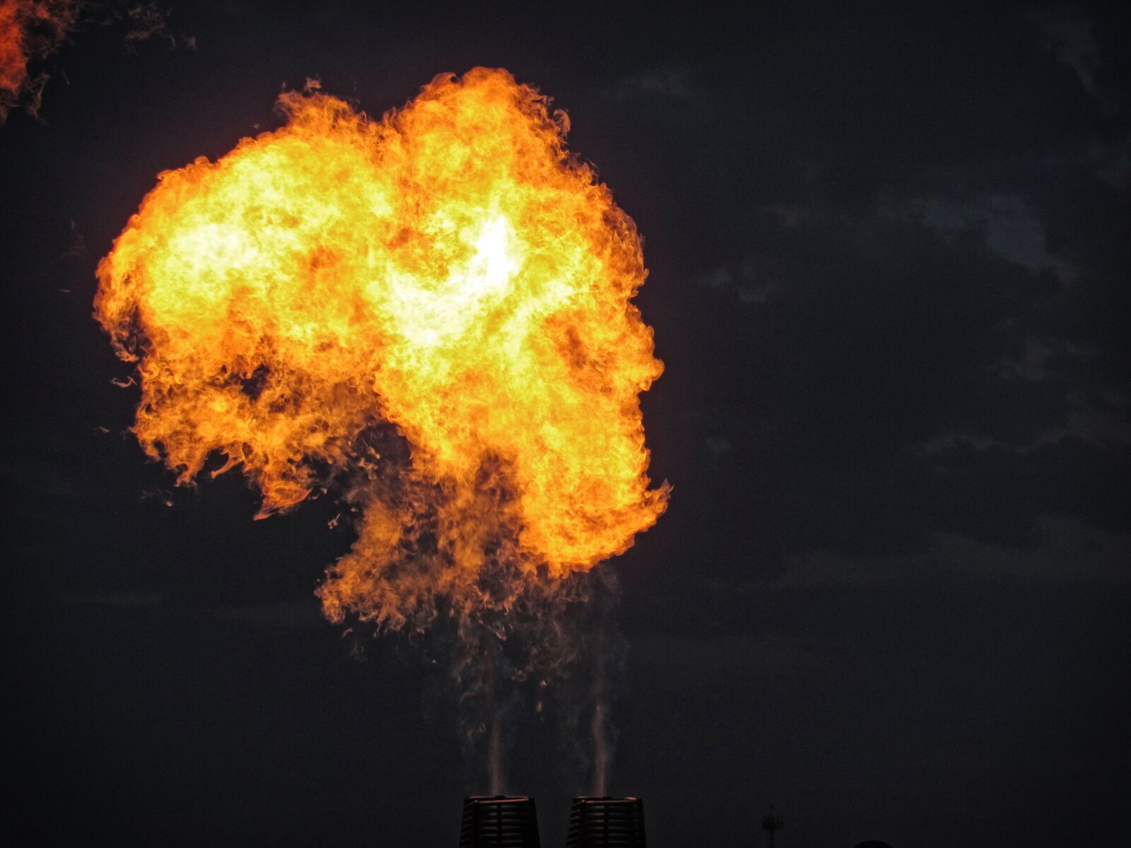 Canon PowerShot SX530 HS sample photo. Fire photography