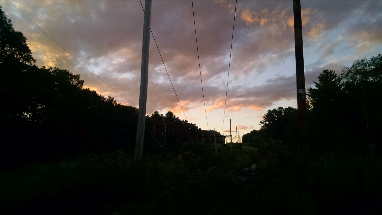 Motorola Moto X (1st Gen) sample photo. Dusk, golden, sky, clouds photography