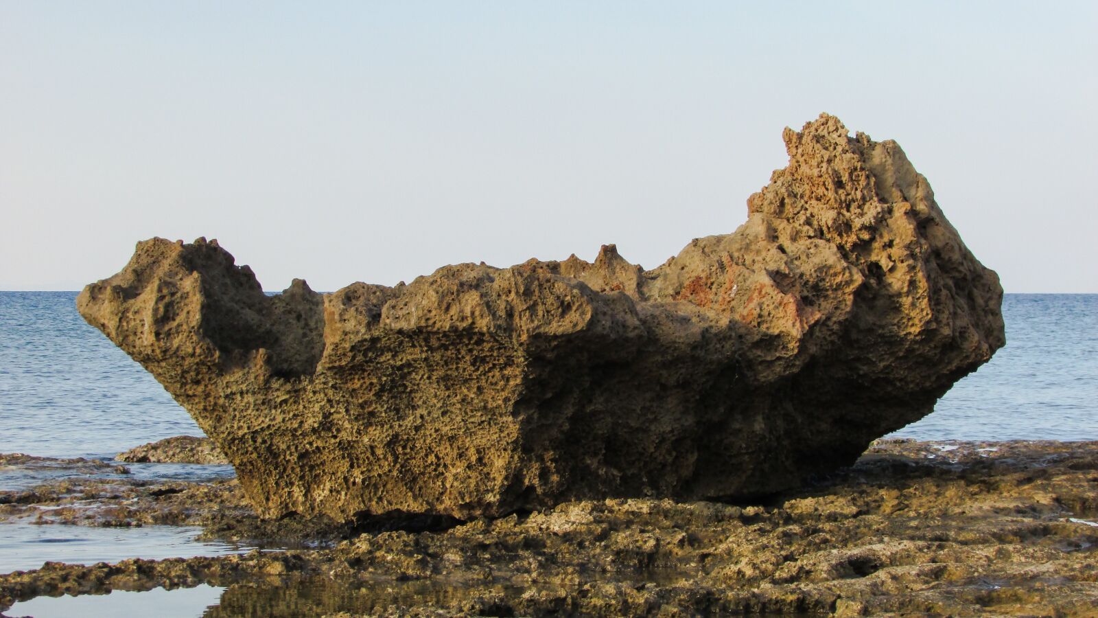 Canon PowerShot SX400 IS sample photo. Rock formation, sea, rocky photography