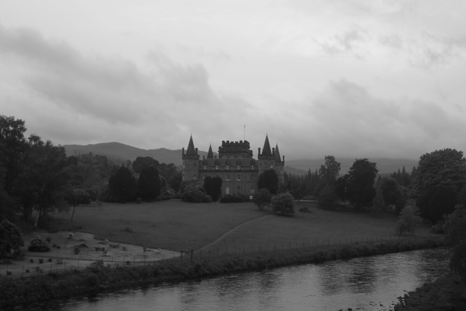 Canon EOS 550D (EOS Rebel T2i / EOS Kiss X4) sample photo. Castle photography