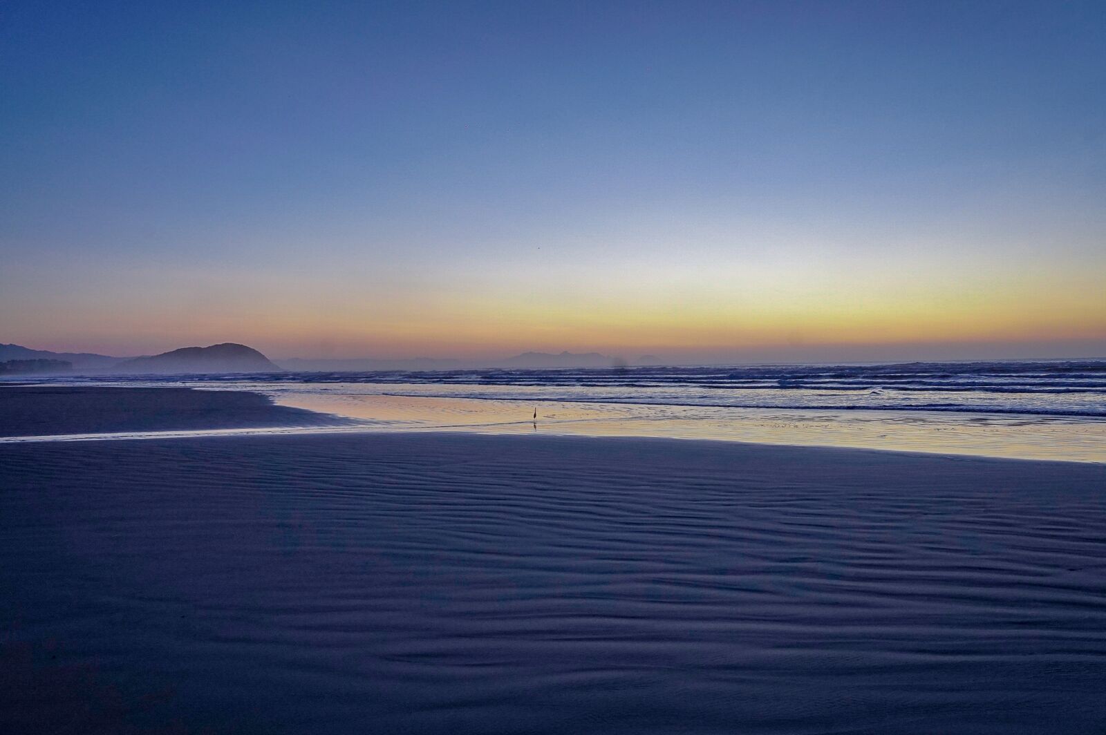 Sony a6300 sample photo. Beach, dawn, landscape photography