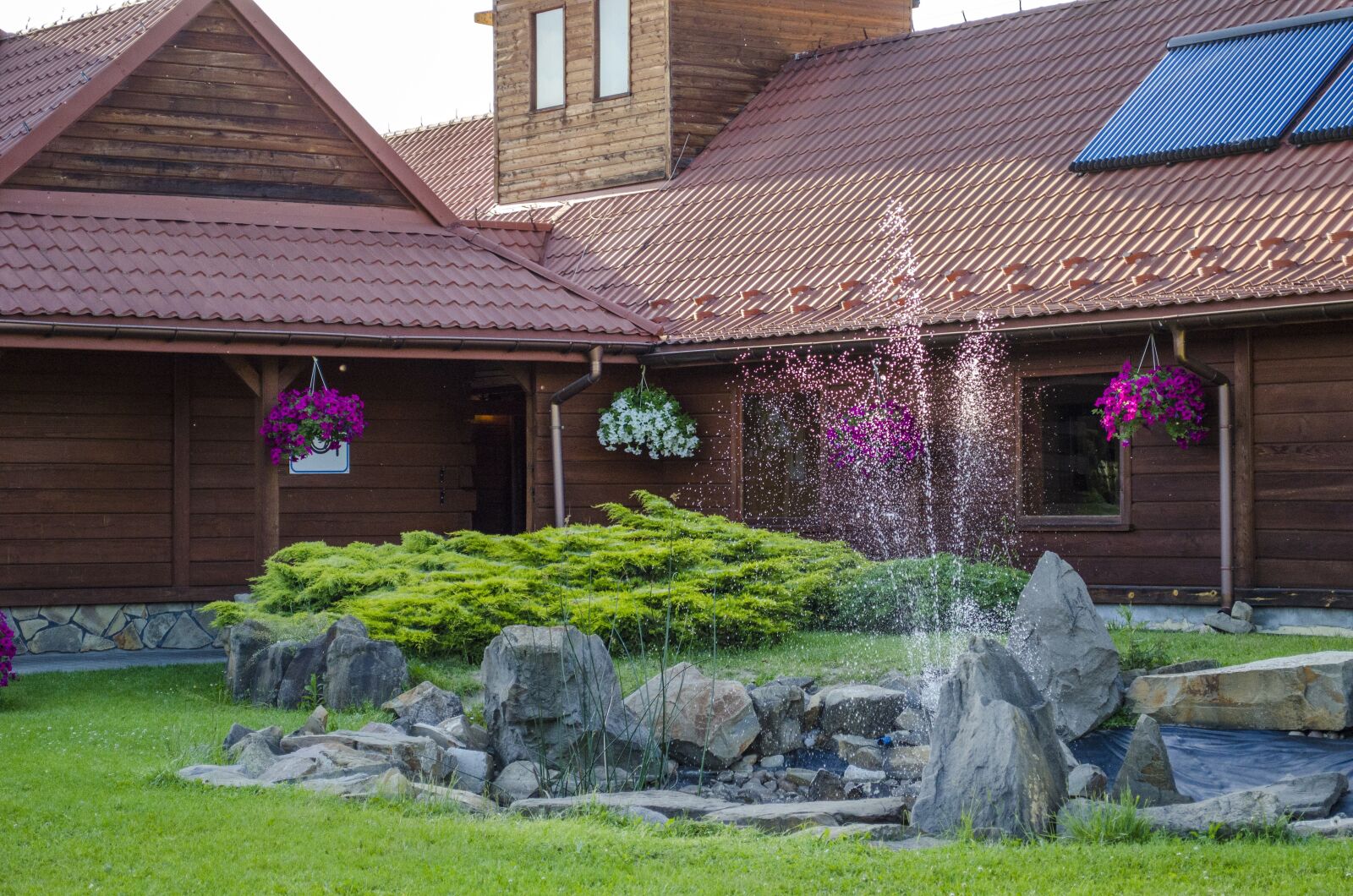Nikon D5100 sample photo. Fountain, garden, summer photography