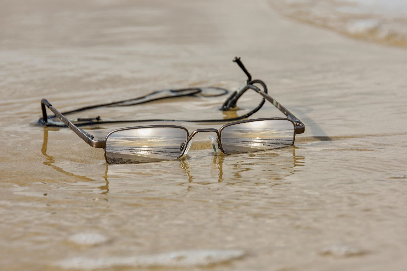 Nikon D7200 sample photo. Glasses, beach, summer photography