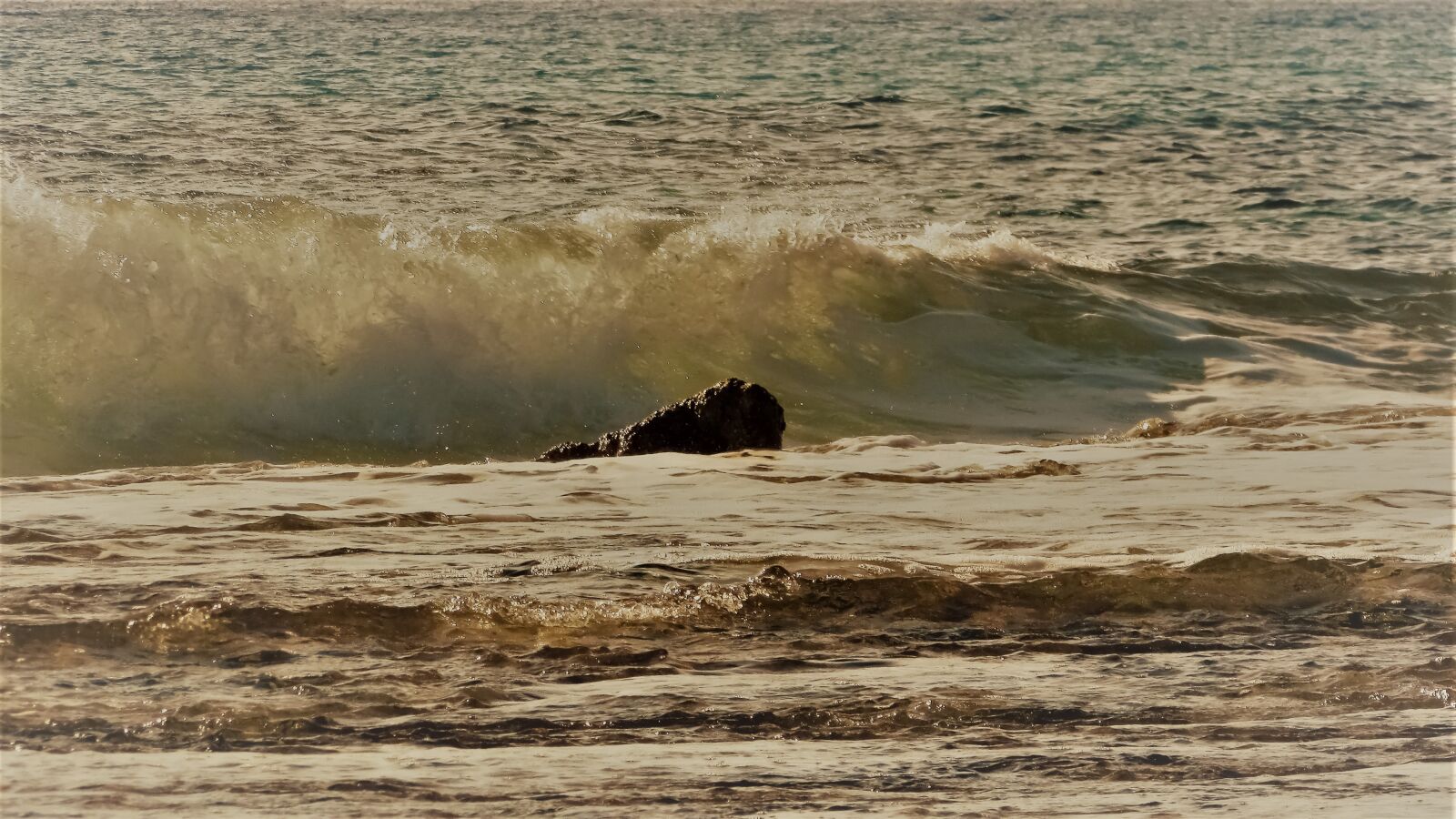 Canon PowerShot SX400 IS sample photo. Wave, sea, nature photography