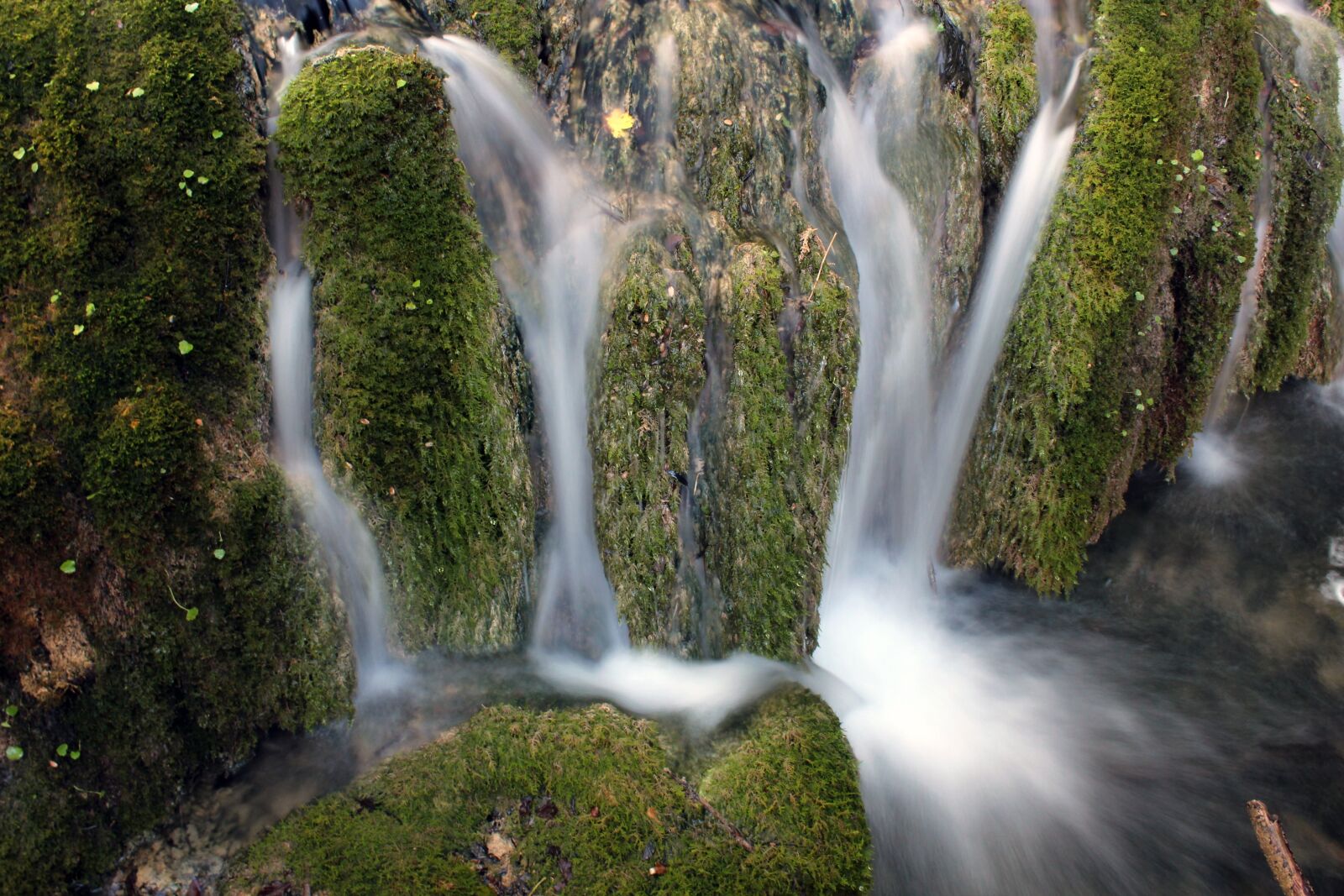 Canon EOS 600D (Rebel EOS T3i / EOS Kiss X5) sample photo. Waterfall, water, long exposure photography