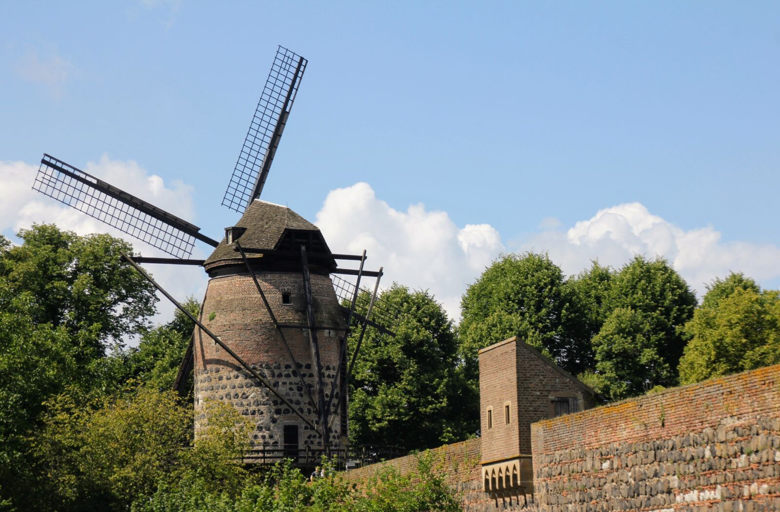 Canon EOS 60D sample photo. Windmill, mill, sky photography