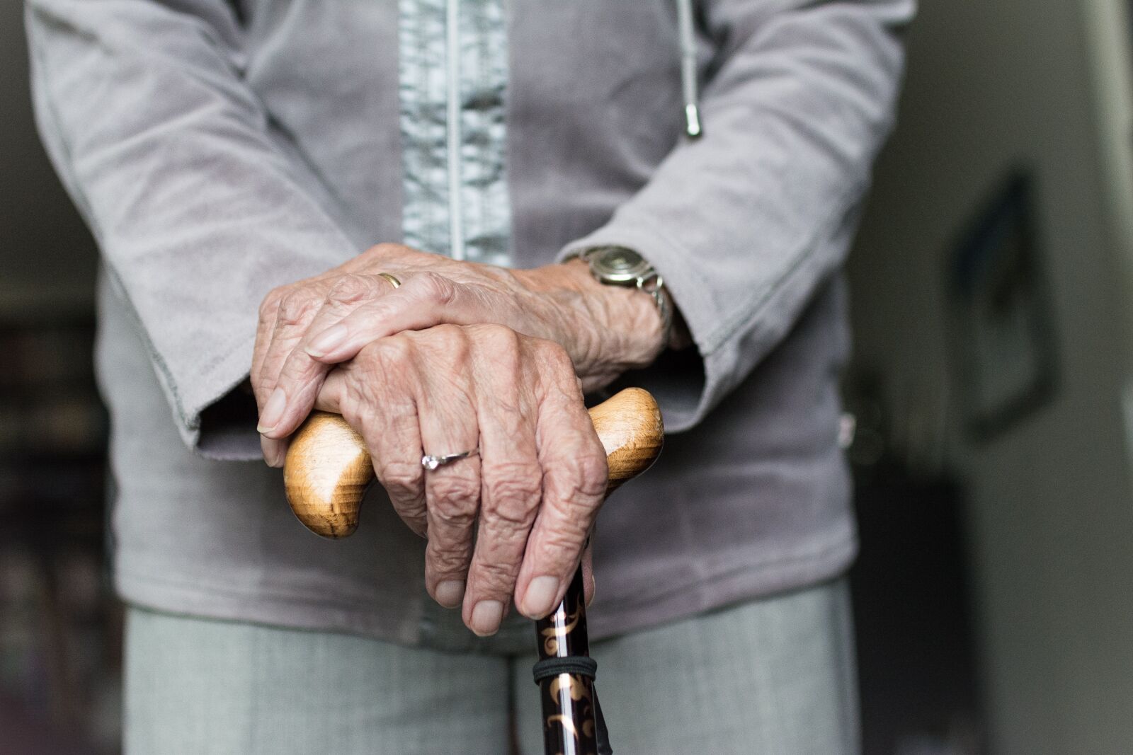 Nikon D5200 sample photo. Hand, woman, adult photography