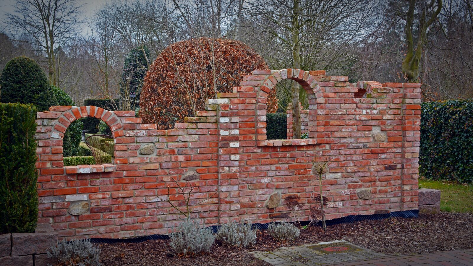 Nikon D5200 sample photo. Brick, old, architecture photography