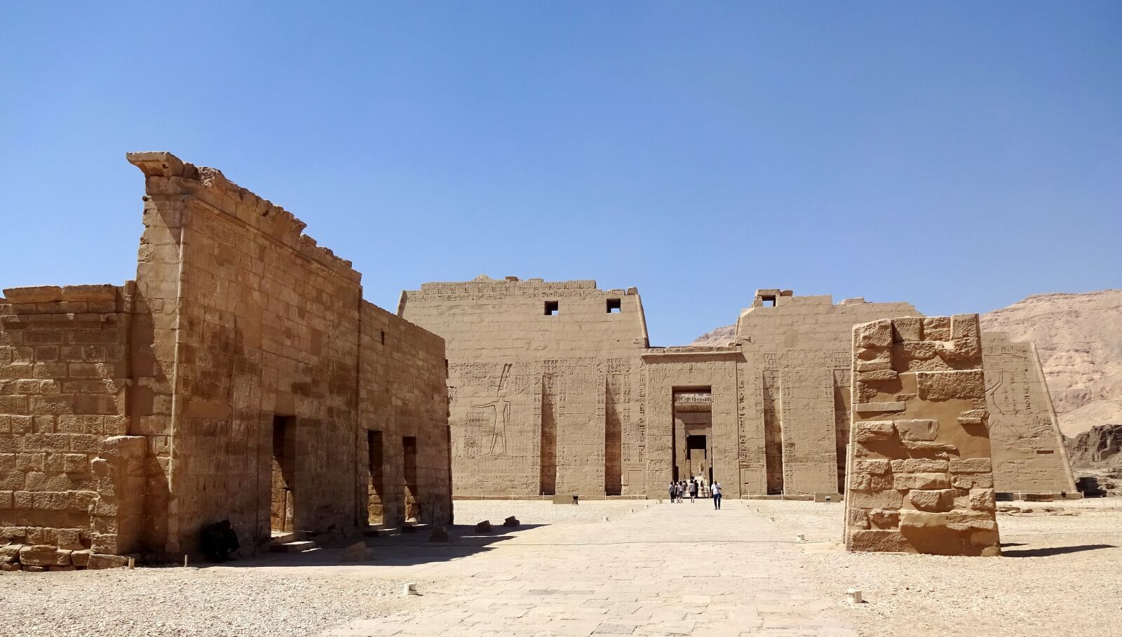 Sony Cyber-shot DSC-WX220 sample photo. Egypt, thebes, luxor photography