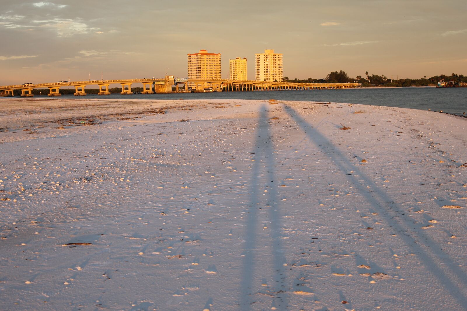 Canon EOS 1100D (EOS Rebel T3 / EOS Kiss X50) sample photo. Sunset, fort, meyers photography