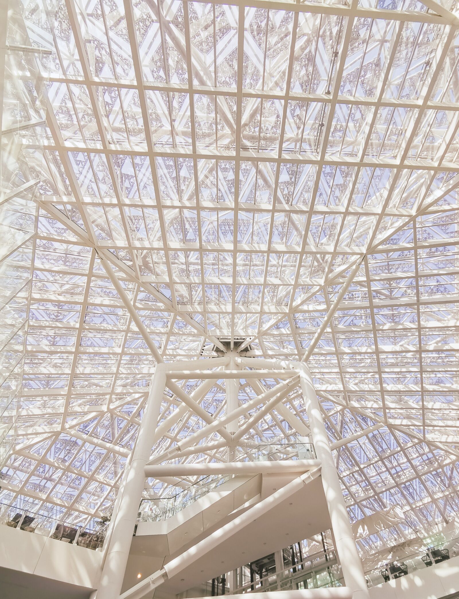 HUAWEI P30 Pro sample photo. Architecture, museum, gallery photography