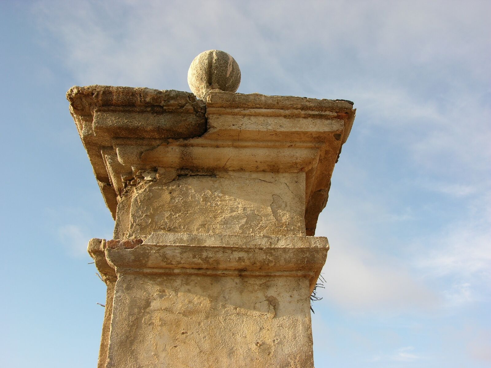 Nikon E8700 sample photo. Brozas, cáceres, ruin photography