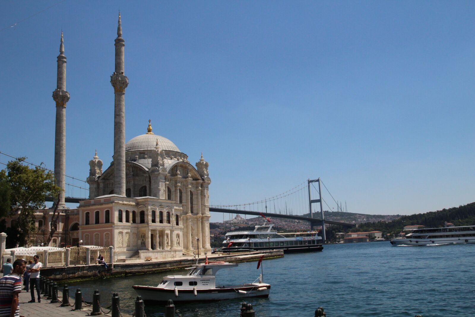 Canon EOS 100D (EOS Rebel SL1 / EOS Kiss X7) sample photo. Istanbul, beşiktaş, ortakoy photography