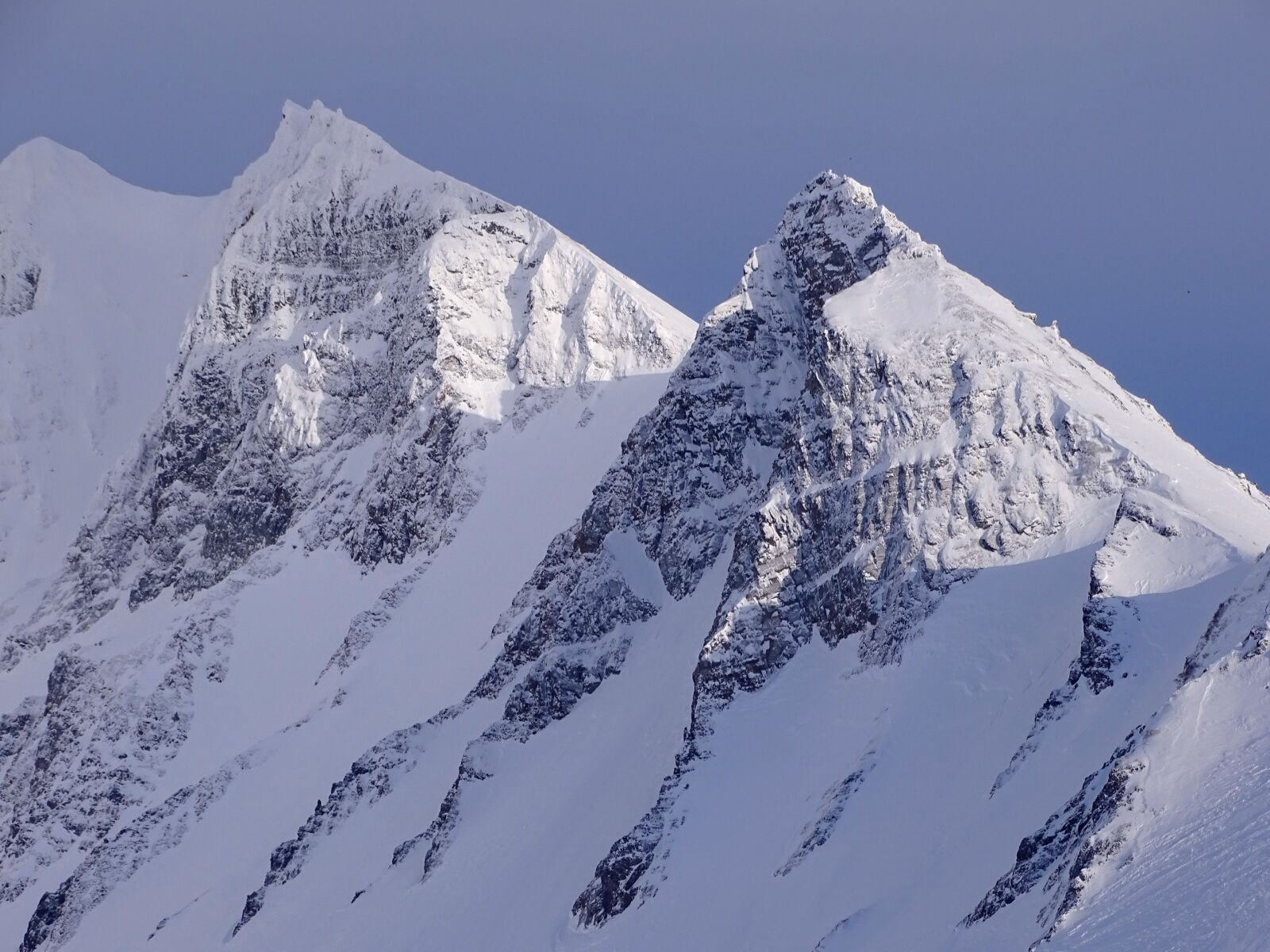Sony DSC-HX400 sample photo. Mountains, volcano, vertices photography