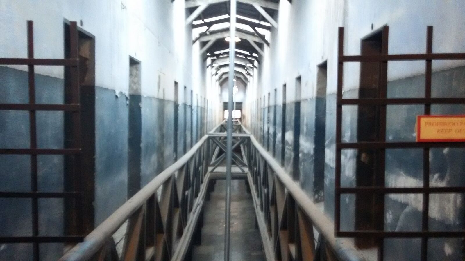 Samsung Galaxy S5 Mini sample photo. Jail, old photography