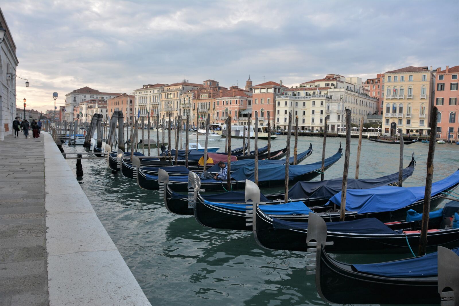Nikon D7100 sample photo. Italy, venice, gondola photography