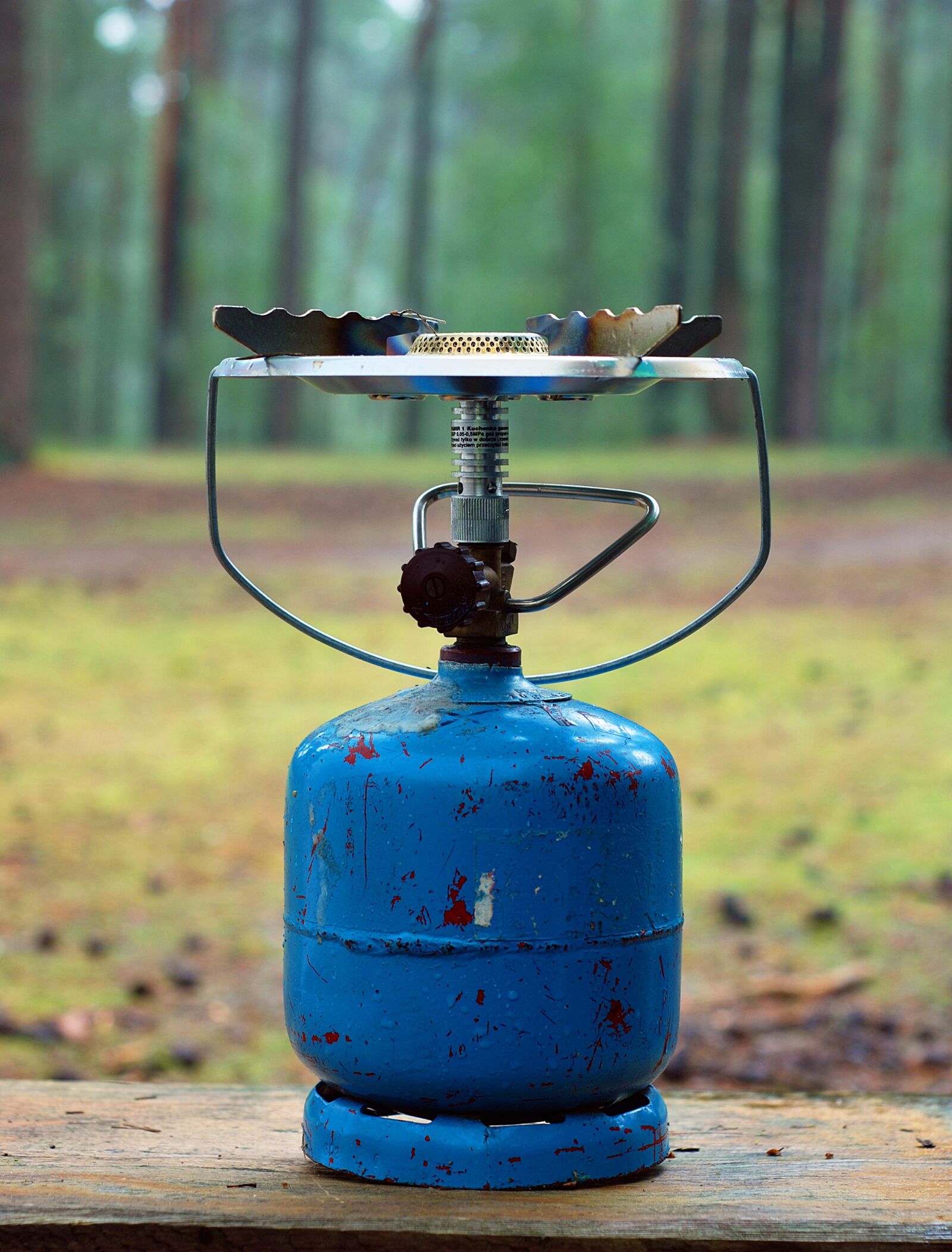 Nikon D80 sample photo. Gas, gas cylinder, torch photography