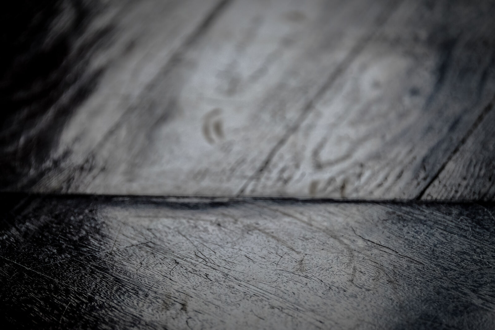 Fujifilm X-T1 + Fujifilm XF 100-400mm F4.5-5.6 R LM OIS WR sample photo. Abstract, antique, black, and photography